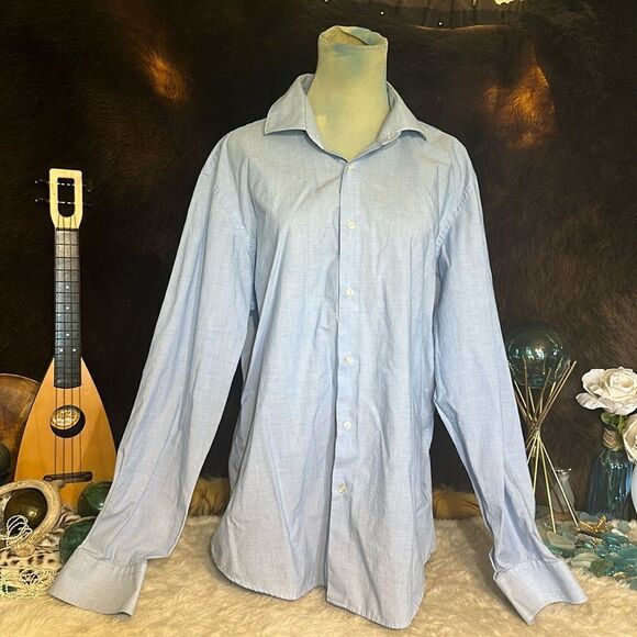 Hugo boss button down dress shirt 44/17.5 (7001) - Picture 1 of 3